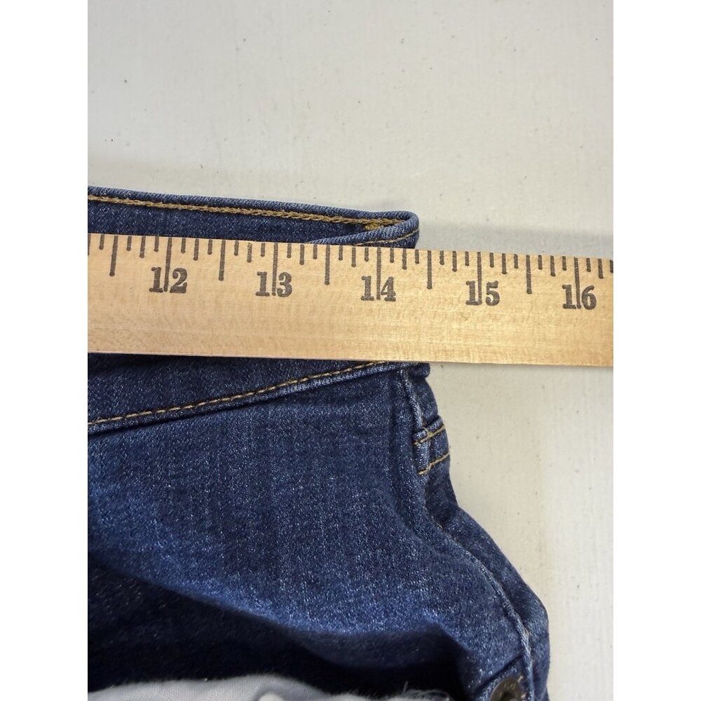 Levis Bermuda Shorts Womens 27 (27x10) Mid Rise Medium Wash Blue Denim - Picture 9 of 16